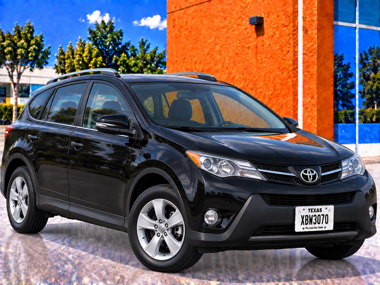 2013 Toyota RAV4, photo 1 of 1